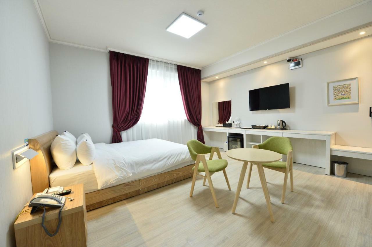 Gwangju Tourist Hotel غوانغجو المظهر الخارجي الصورة